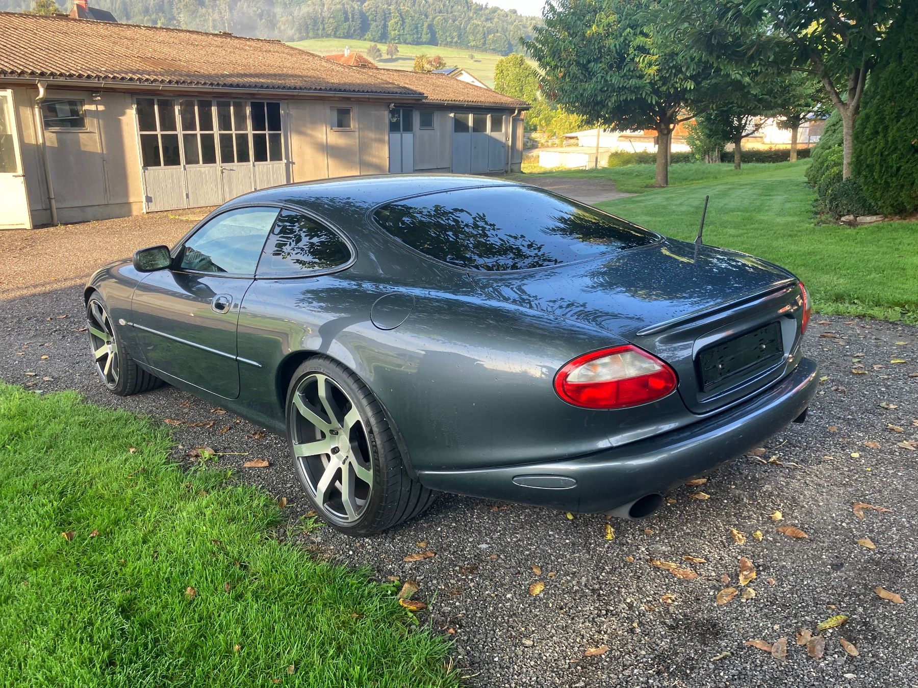 Jaguar Automobili: Jaguar xkr sc 4.0 – Usato da Buchs LU venduto da Rnp 3