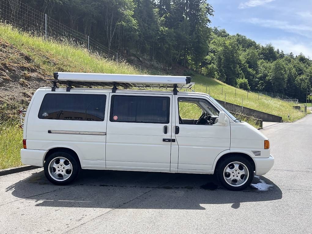 Véhicules de camping: VW T4 2.5 TDI Camper, Langversion – D'occasion à Sachseln par sewa20 1