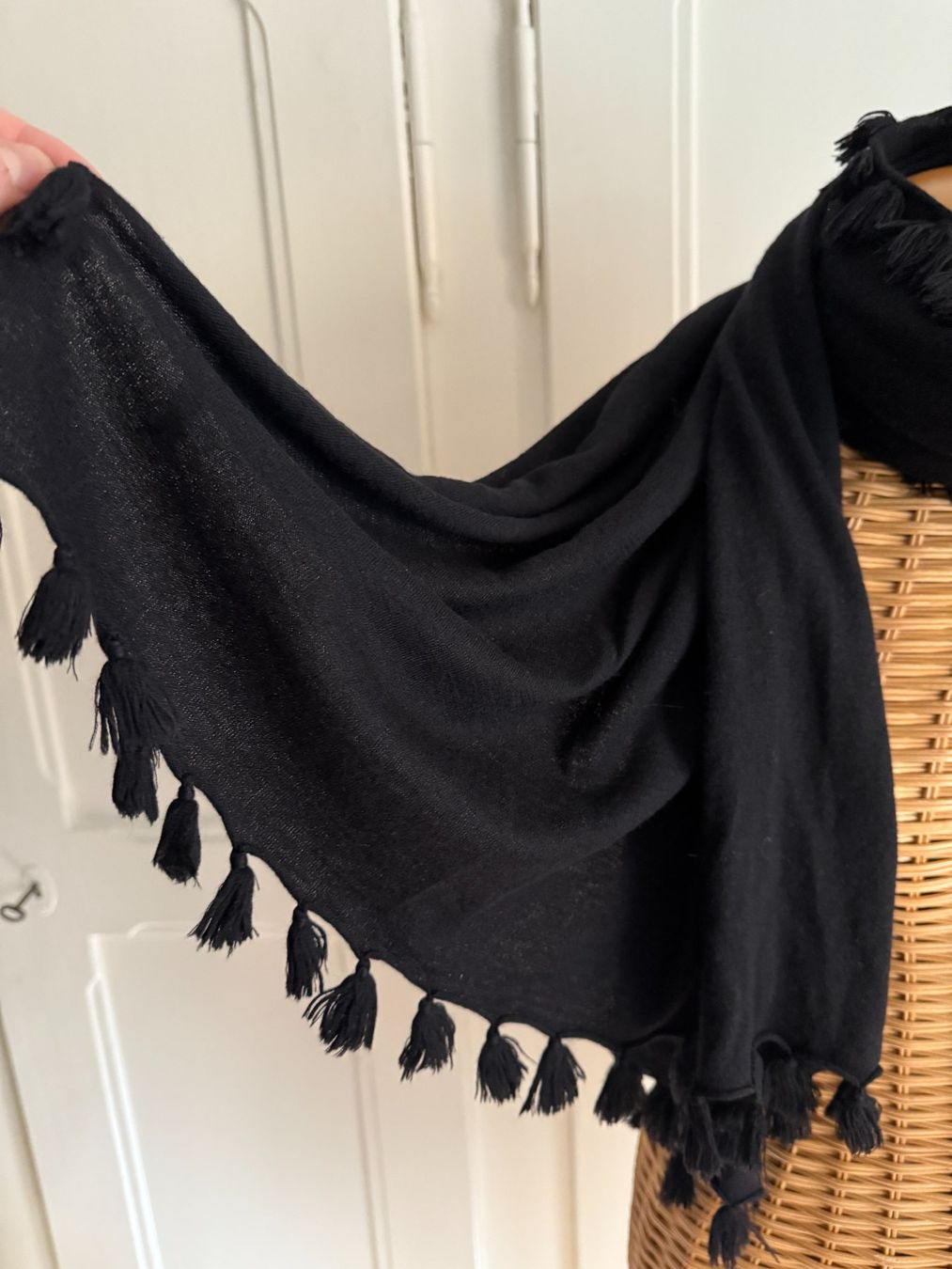 Foulards & écharpes: Schal schwarz weich gross – D'occasion à Zürich par Diazaio 2