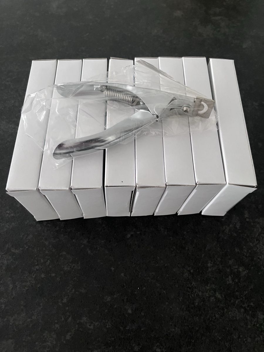 Unghie finte: Profi Tip Cutter Edelstahl (Neuware) – Nuovo e nell'imballaggio originale da Triesen venduto da weestocks12 2