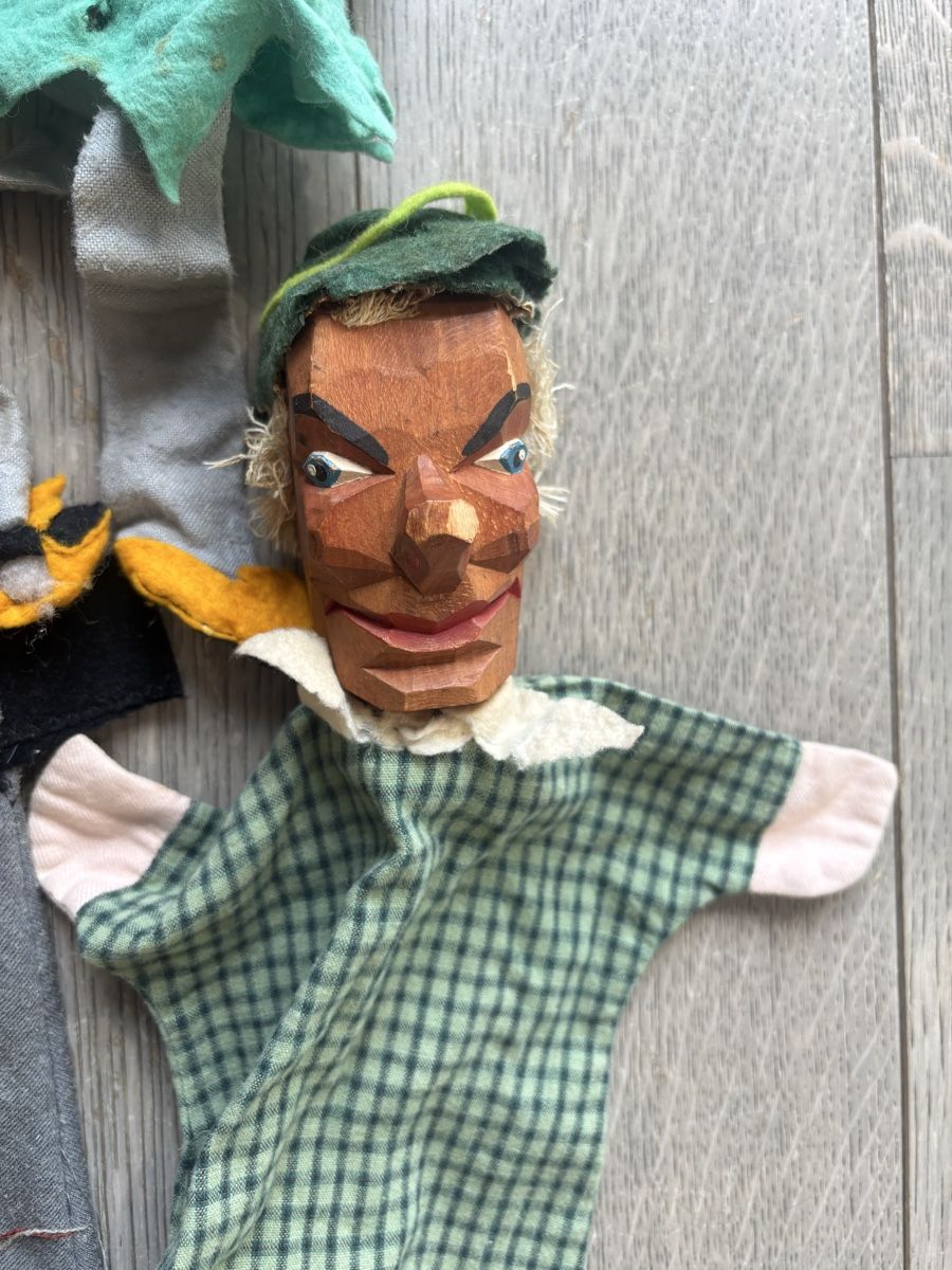 Bambole: Vintage Hand Puppets Collection – Usato da Dompierre VD venduto da Ruby18 4
