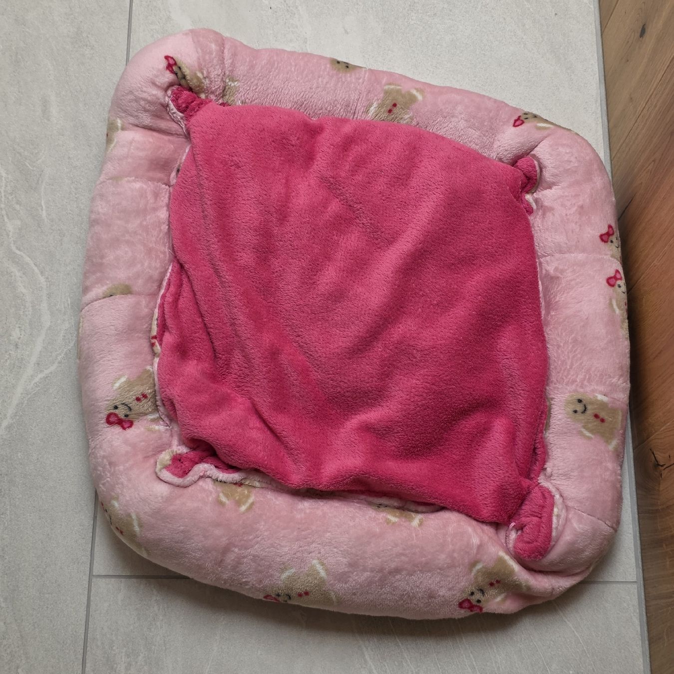 Cucce & Letti: Hundebett rosa  guter Zustand – Usato da Rheinsulz venduto da Gilea 2