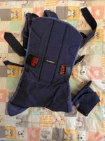 BabytragecBabybjörn One Jeans Blau