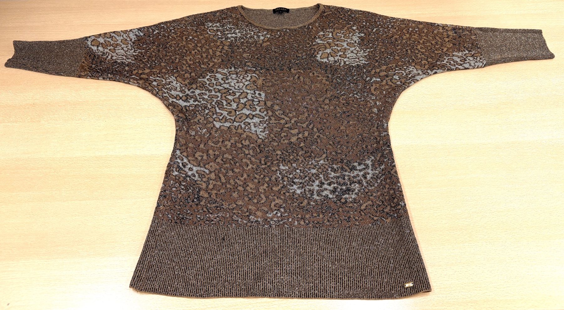 Escada Maglioni & Felpe: ESCADA long pull élégant doré - Gr: S – Nuovo (secondo la descrizione) da Veyrier venduto da Szurkemaci 8