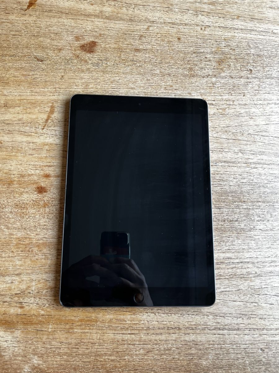 Apple Tablet PC: iPad 9. Generation (2021) – Gebraucht aus Bern von lea_wg26
