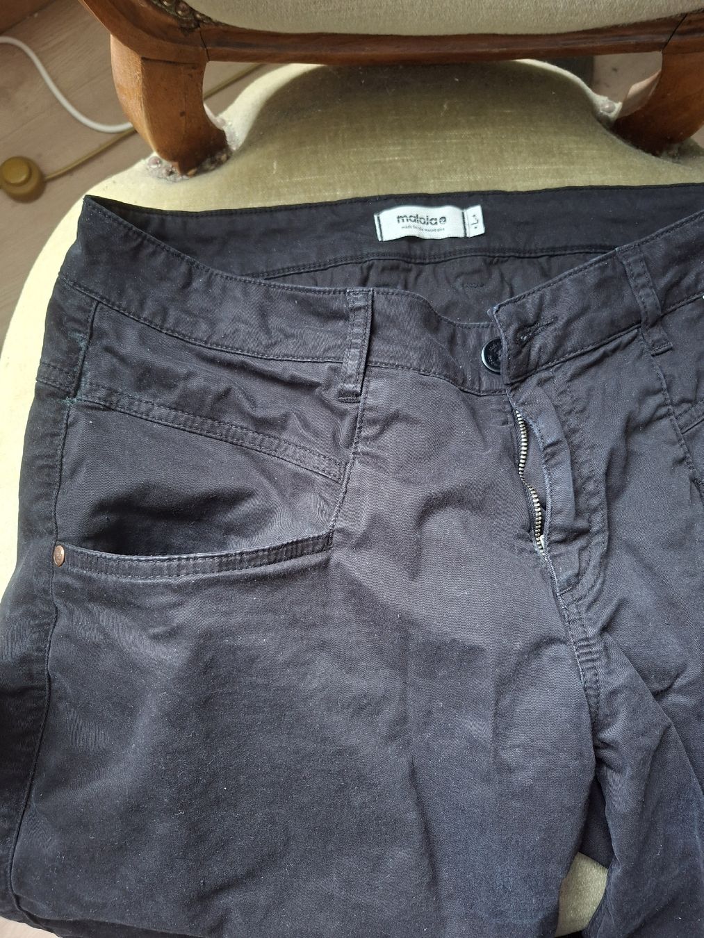 Maloja Hosen: schwarze kurze Damenhose – Gebraucht aus St. Gallen von Bigon 2