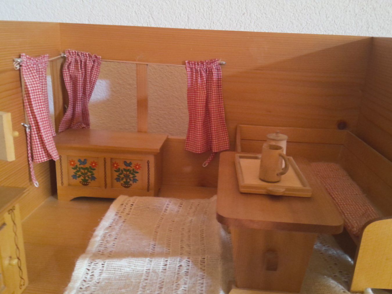 Case e mobili per bambole: Puppenstube Heimatwerk, handgemachte Möbel – Usato da Uster venduto da Esther_Hagmann 6