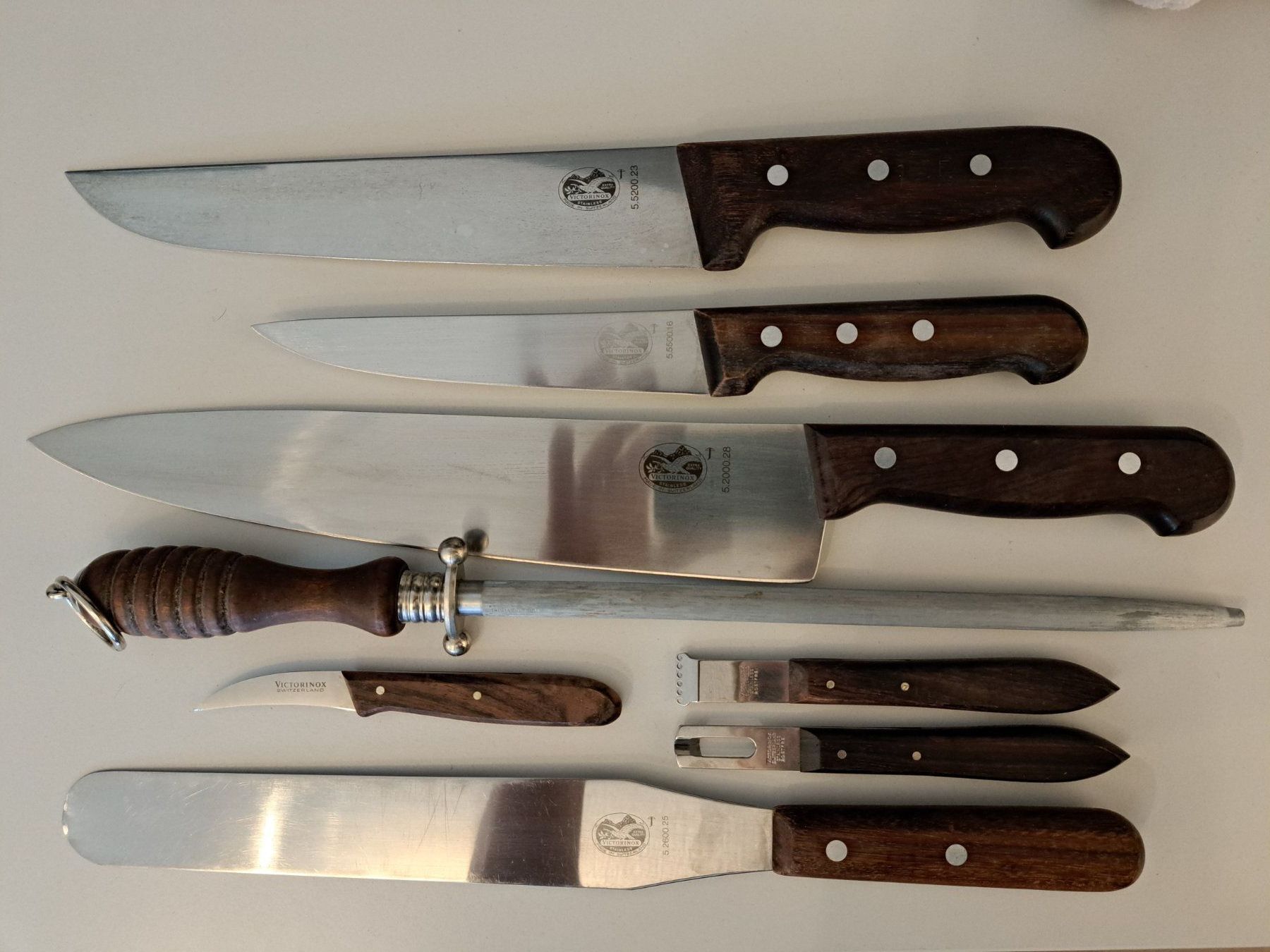 Victorinox Coltelli da cucina: Victorinox Küchenmesser – Usato da Hendschiken venduto da RoFr01