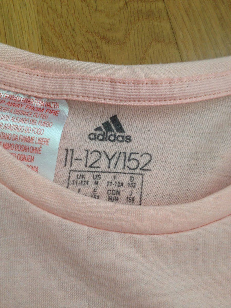 Adidas Blusen, T-Shirts & Tops: Sport Shirt Adidas – Gebraucht aus Dübendorf von Fip05 1