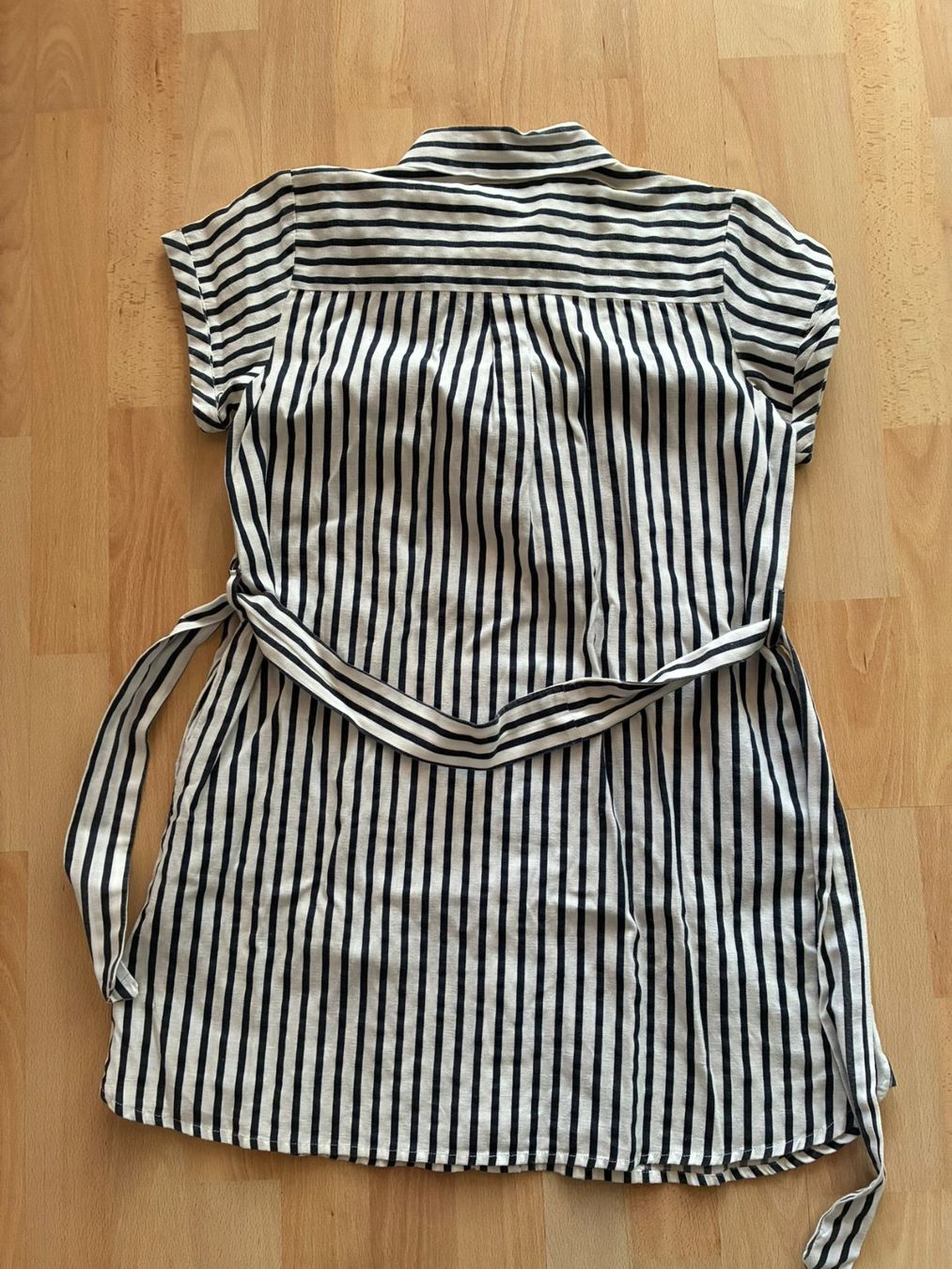 Kleider: MANGO DAMEN KLEID Gr. XS – Gebraucht aus winterthur von MEAhealingBrush 1