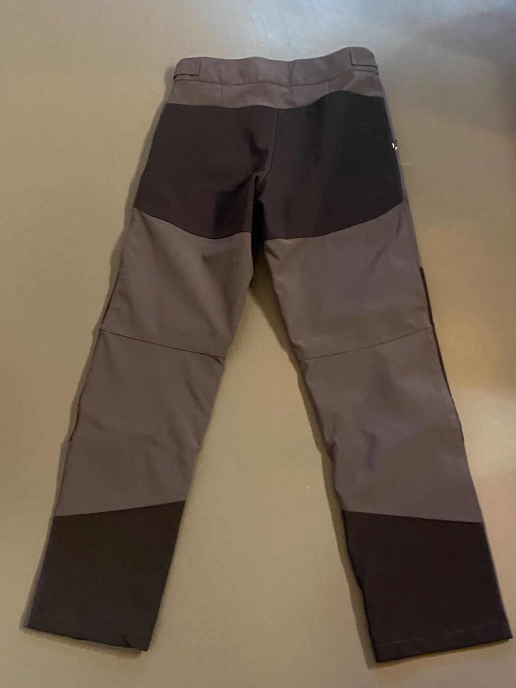 Pantalons: Softshellhose Gr.164/ Top erhalten – D'occasion à Konolfingen par sibi1977 1
