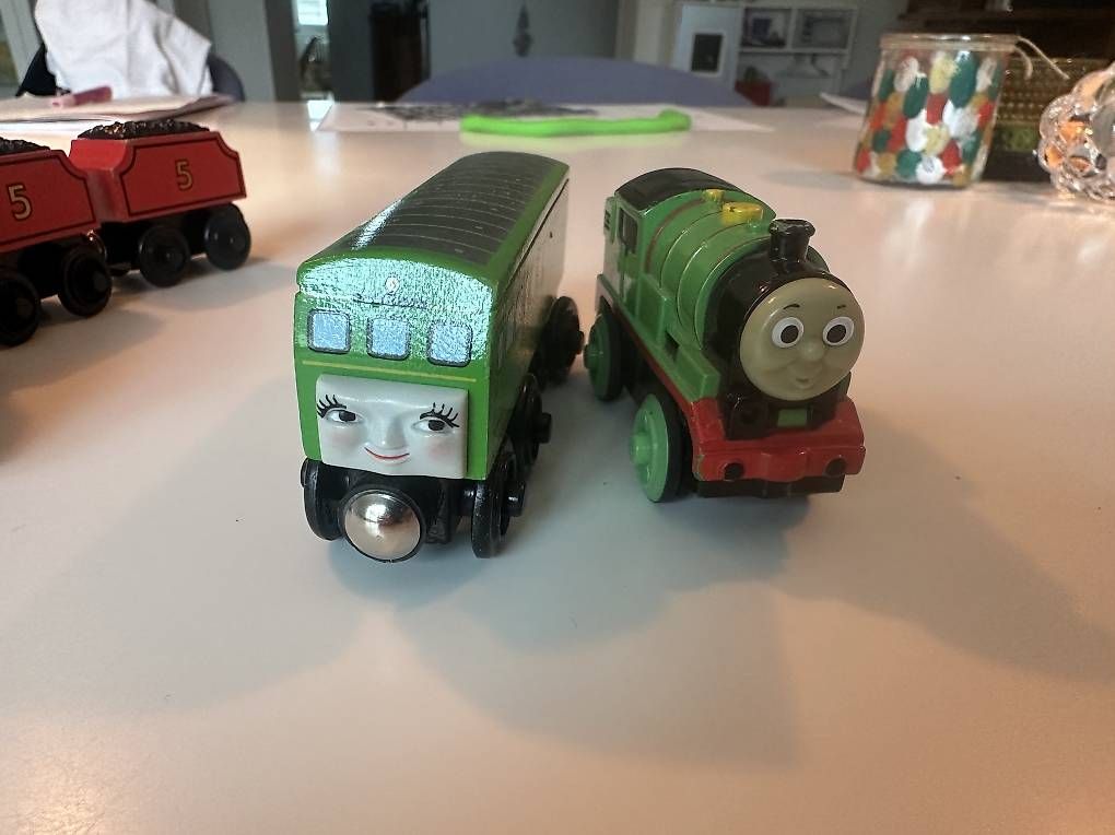 Modellini di ferrovie: Thomas le petit train  – Usato da Genève venduto da m10_t92f