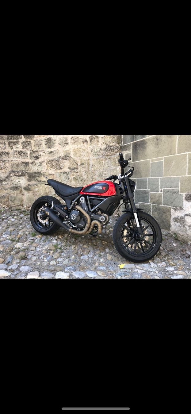 Ducati Strada: Ducati Scrambler Icon 800 – Usato da Matran venduto da Miraleo