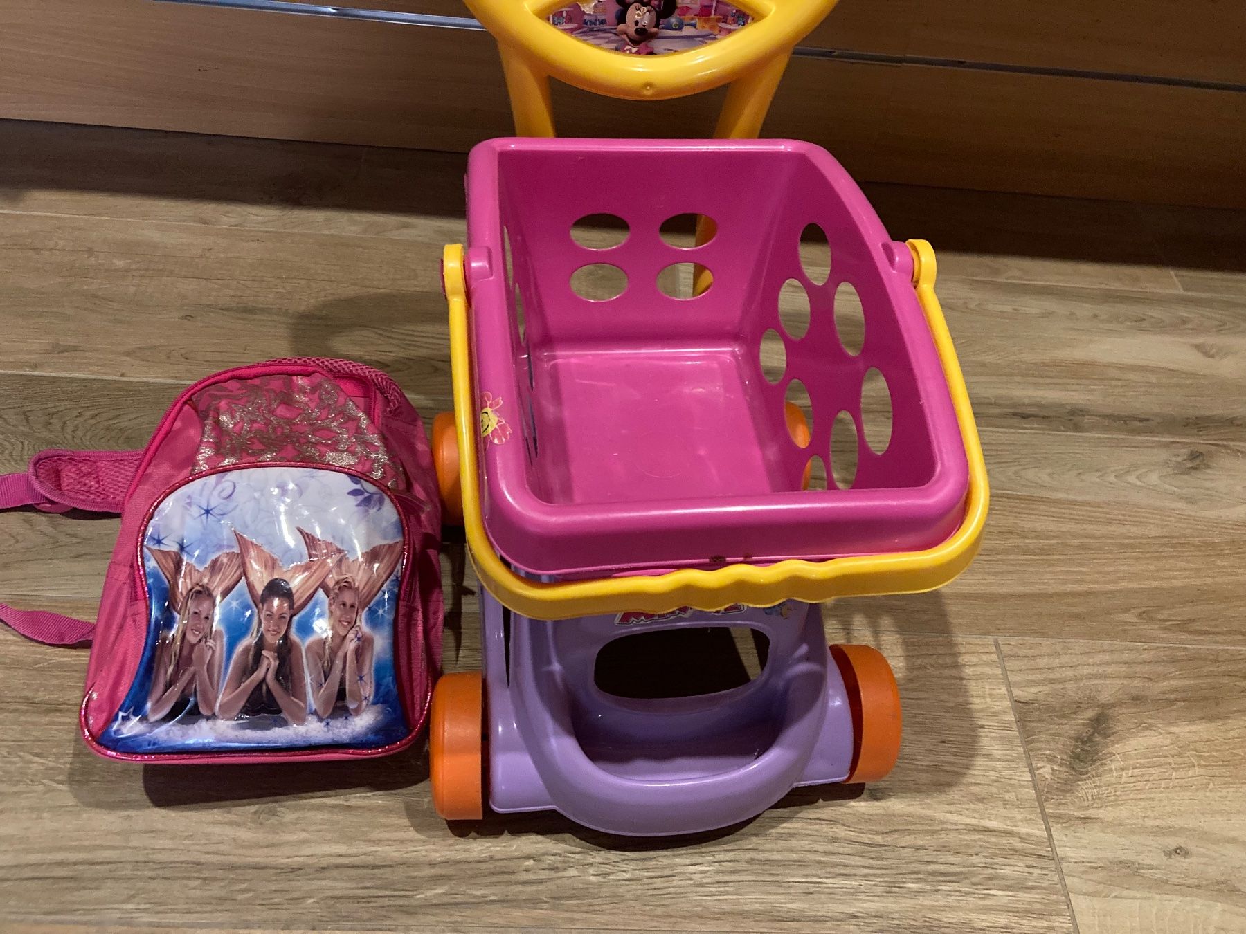 Disney Jouets: Kinder Einkaufswagen und Backpack Pink – D'occasion à Ettingen par mis_68gg
