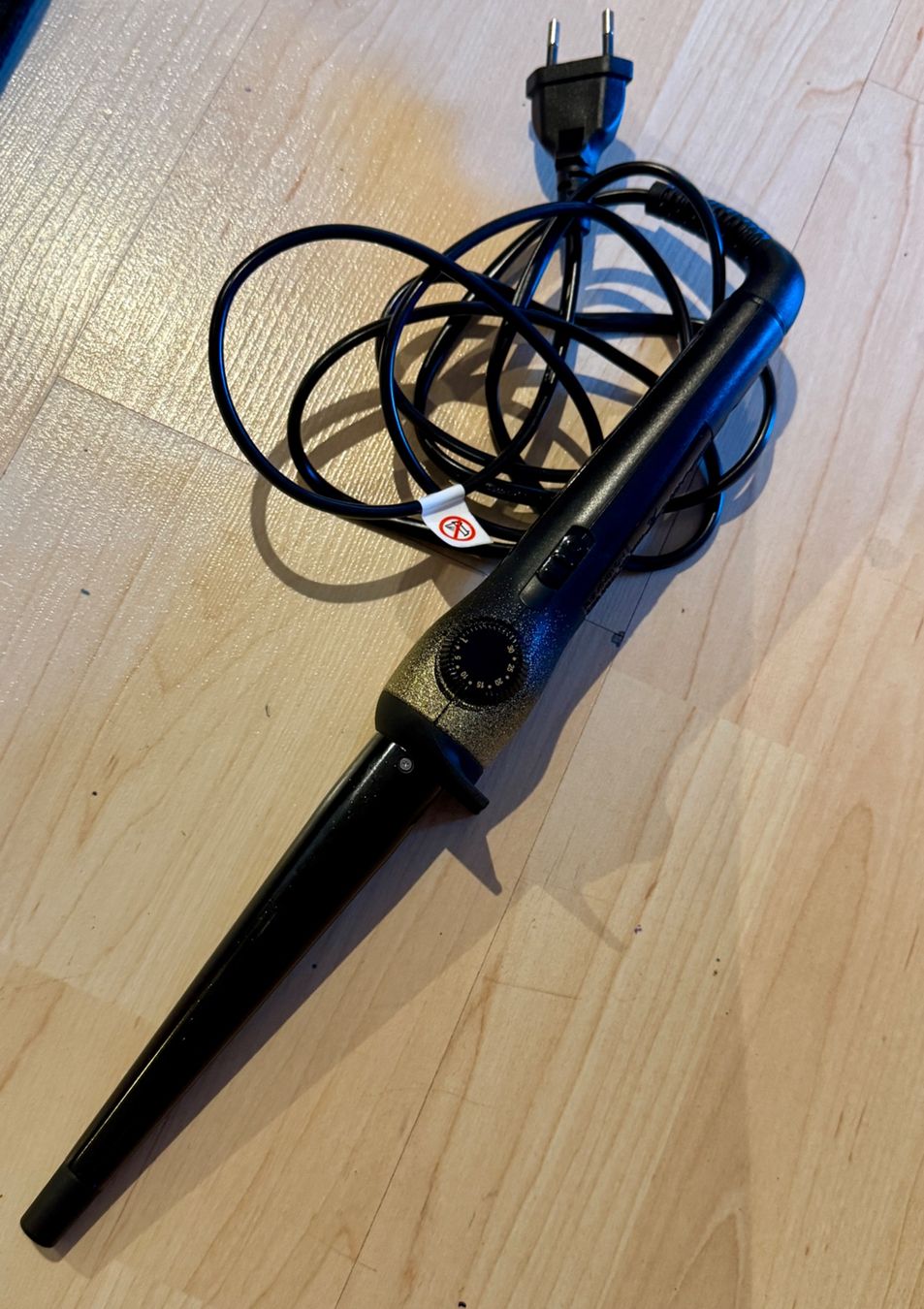 Remington Piastre & Arricciacapelli: LOCKENSTAB "REMINGTON" NEU – Nuovo (secondo la descrizione) da Seuzach venduto da Inspektor99 1