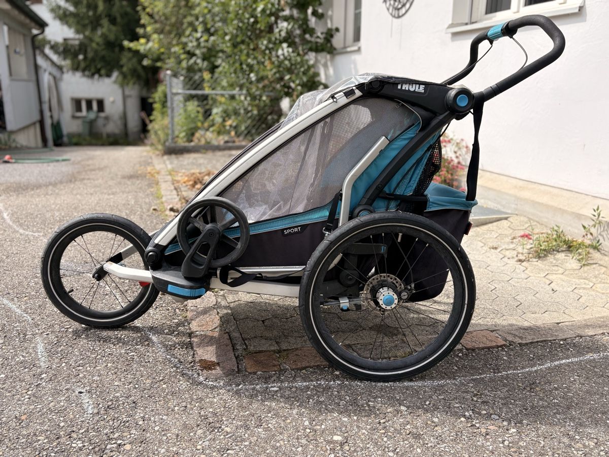 Thule Rimorchi: Chariot Sport mit Jogger Set – Usato da Grüt (Gossau ZH) venduto da Liscioch 1