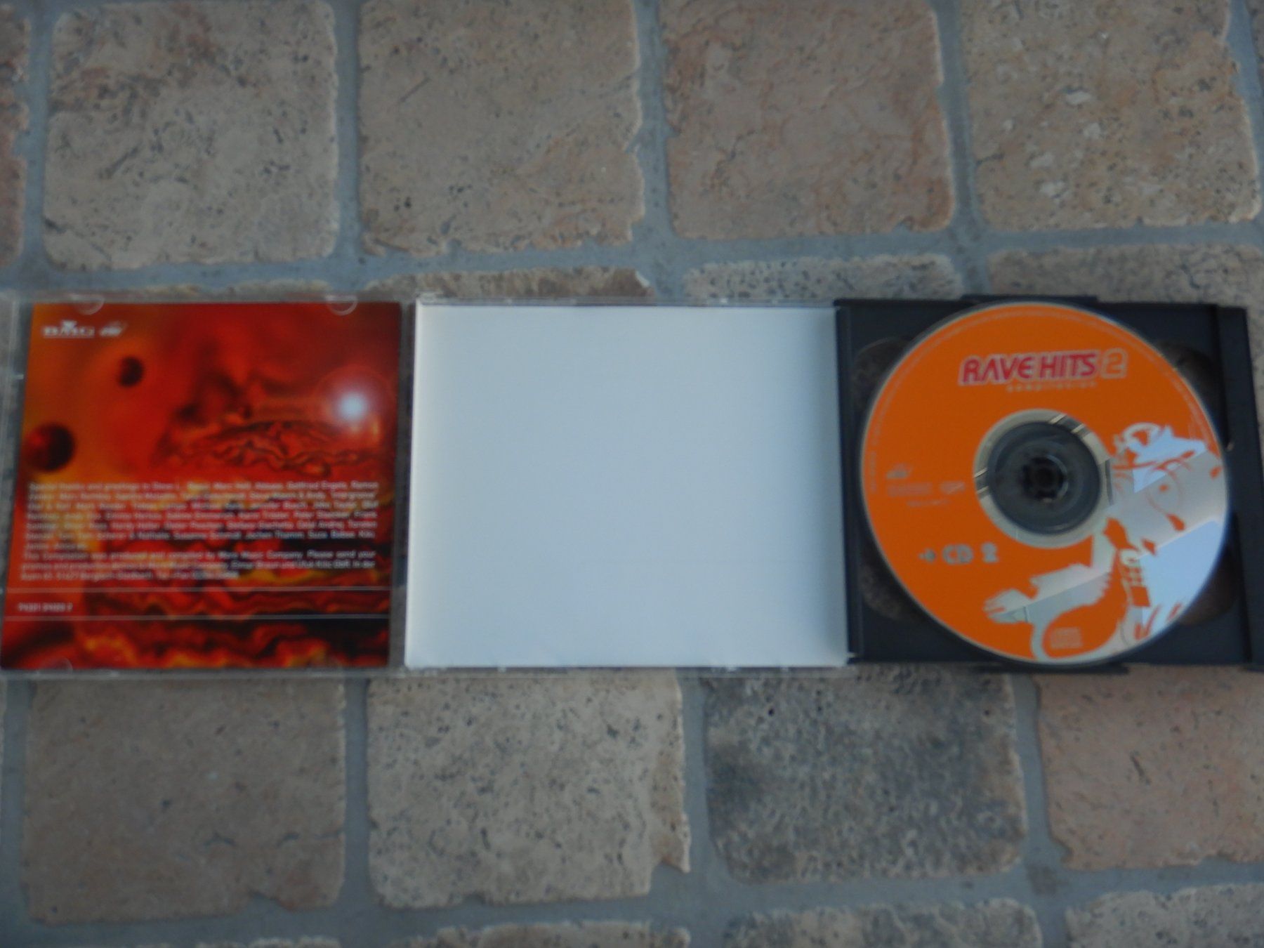 CD: Doppel CD, Rave Hits 2, Compilation – Usato da Mörschwil venduto da Monzar 2