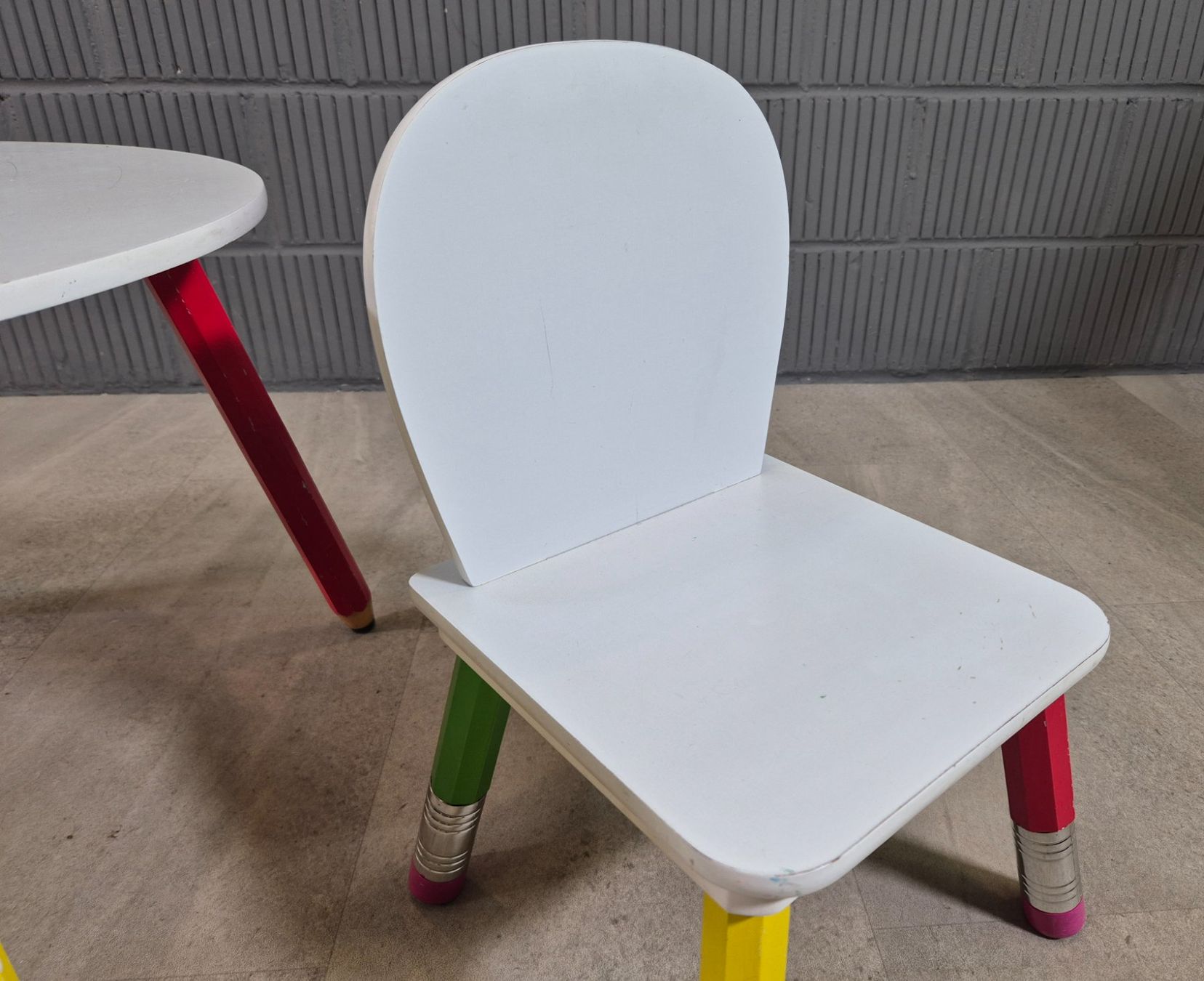 Tische: Set Pierre Sala Bleistift Pen Table Stool Kinder Tisch Stuhl – Gebraucht aus Nottwil von Wondewa-Shop 5
