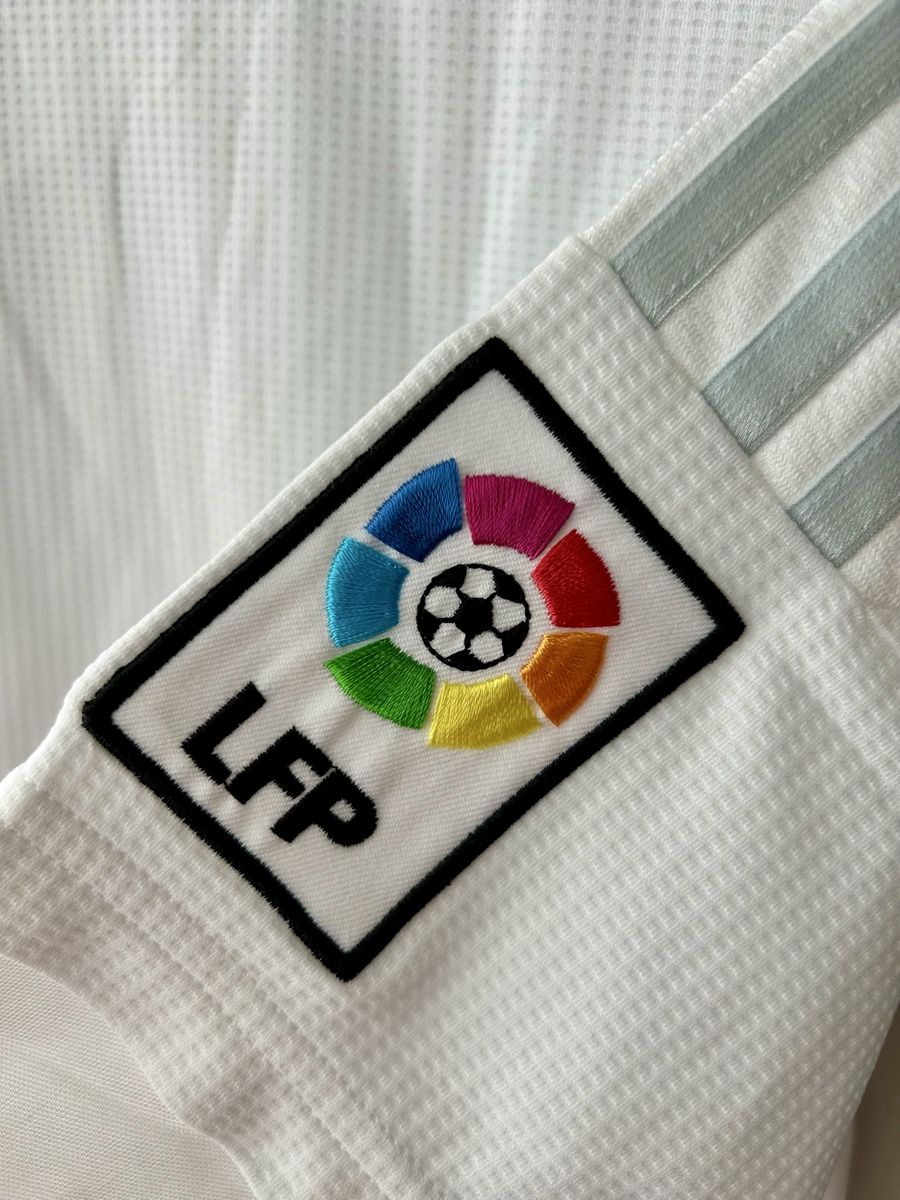 Real Madrid Canottiere & Pantaloni: Real Madrid Shirt Adidas – Nuovo e nell'imballaggio originale da Zürich venduto da ann_5b6d 4
