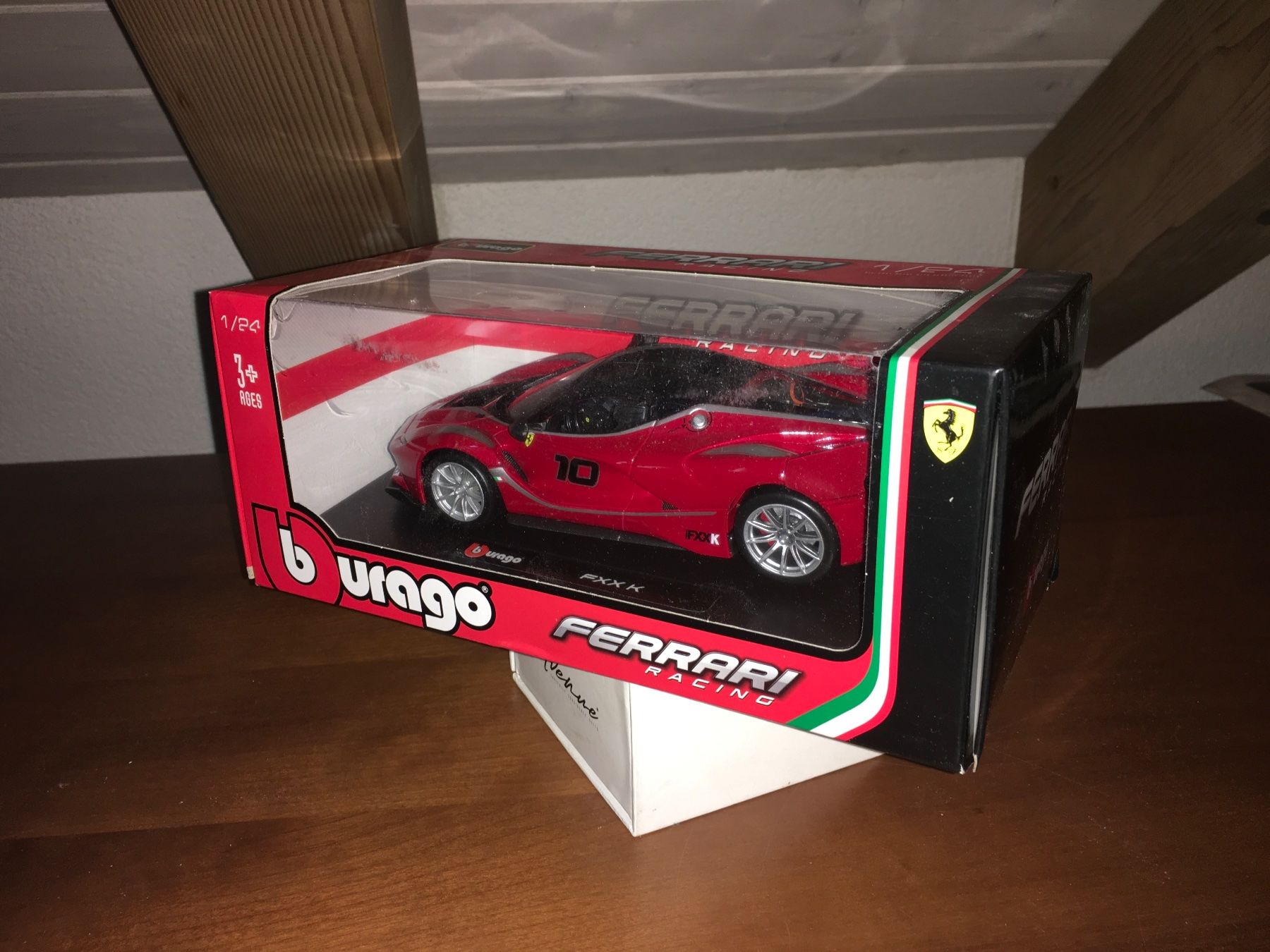 Ferrari Modellini d'auto: Ferrari FXX K - Burago – Nuovo (secondo la descrizione) da Wohlen AG venduto da PrivatSammlung 1