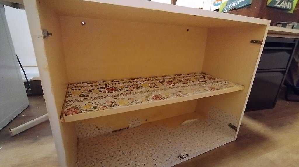Armadi: Armadio pensile a due ripiani  – Usato da Ponto Valentino venduto da Mercante33 1