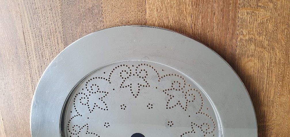 Alessi Piatti di portata: Alessi Platte rund - Durchmesser 40 cm – Usato da Zürich venduto da Surfers64 2