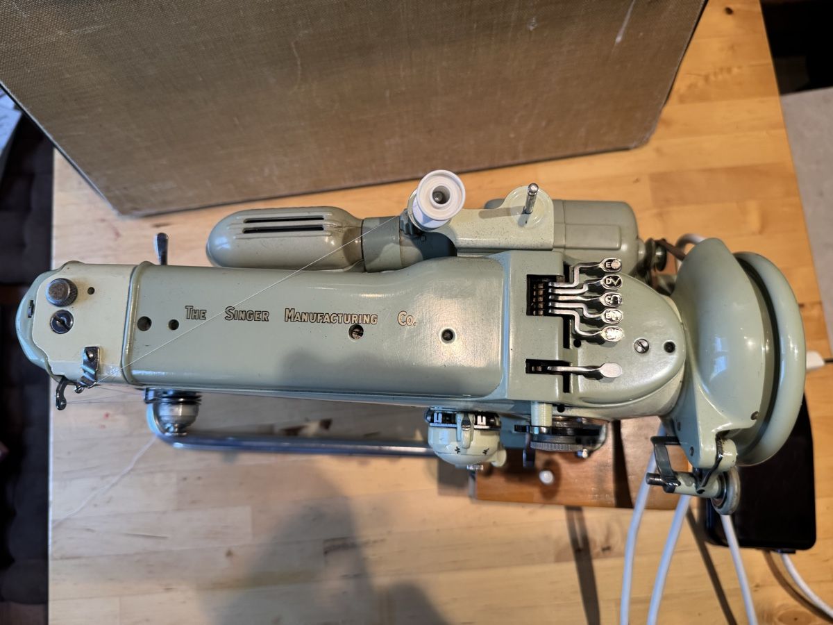 Macchine da cucire: Singer Nähmaschine – Usato da Rüedisbach venduto da Alusrubike 6