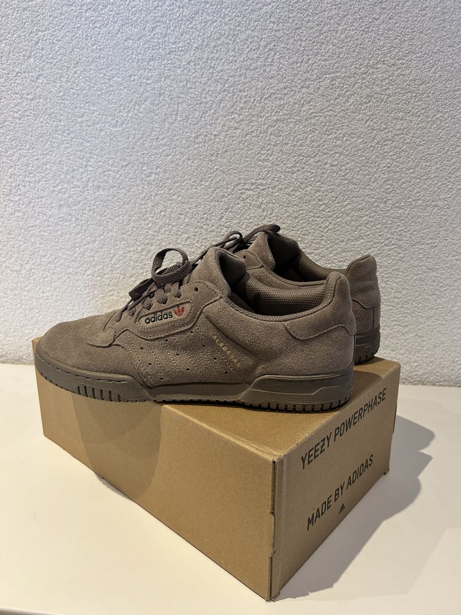 Adidas Scarpe da uomo: adidas Yeezy Powerphase Simple Brown – Nuovo (secondo la descrizione) da Kandersteg venduto da StivieSmallz 2