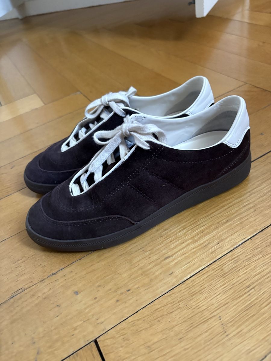 Massimo Dutti Scarpe da donna: Massimo dutti burgundy suede sneakers – Usato da Genève venduto da ram_68rc 1