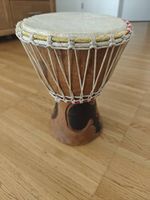 Kleine Djembe / Afrikanische Trommel (Höhe 28 cm)