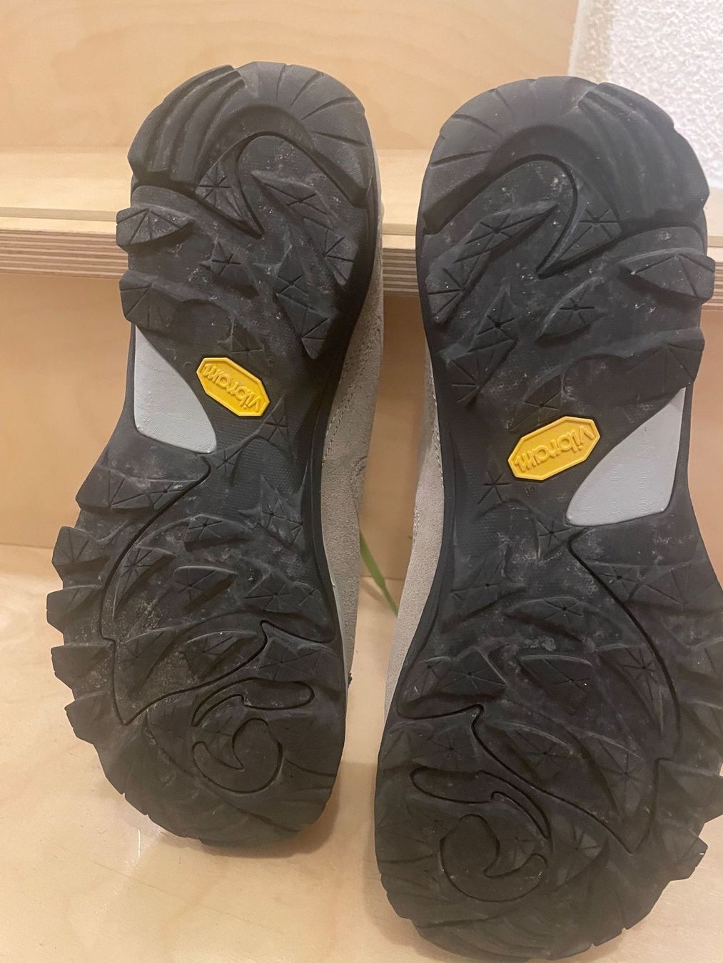 Vibram Scarpe da uomo: KTec / Vibram- Trekkingschuhe/Wanderschuhe Gr. 39, neu – Usato da Uster venduto da jelk 5