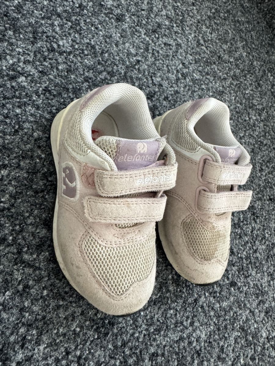 Scarpe per ragazze: Elefanten Schuh rosa, Gr. 22 – Usato da Tägerwilen venduto da SuCoco