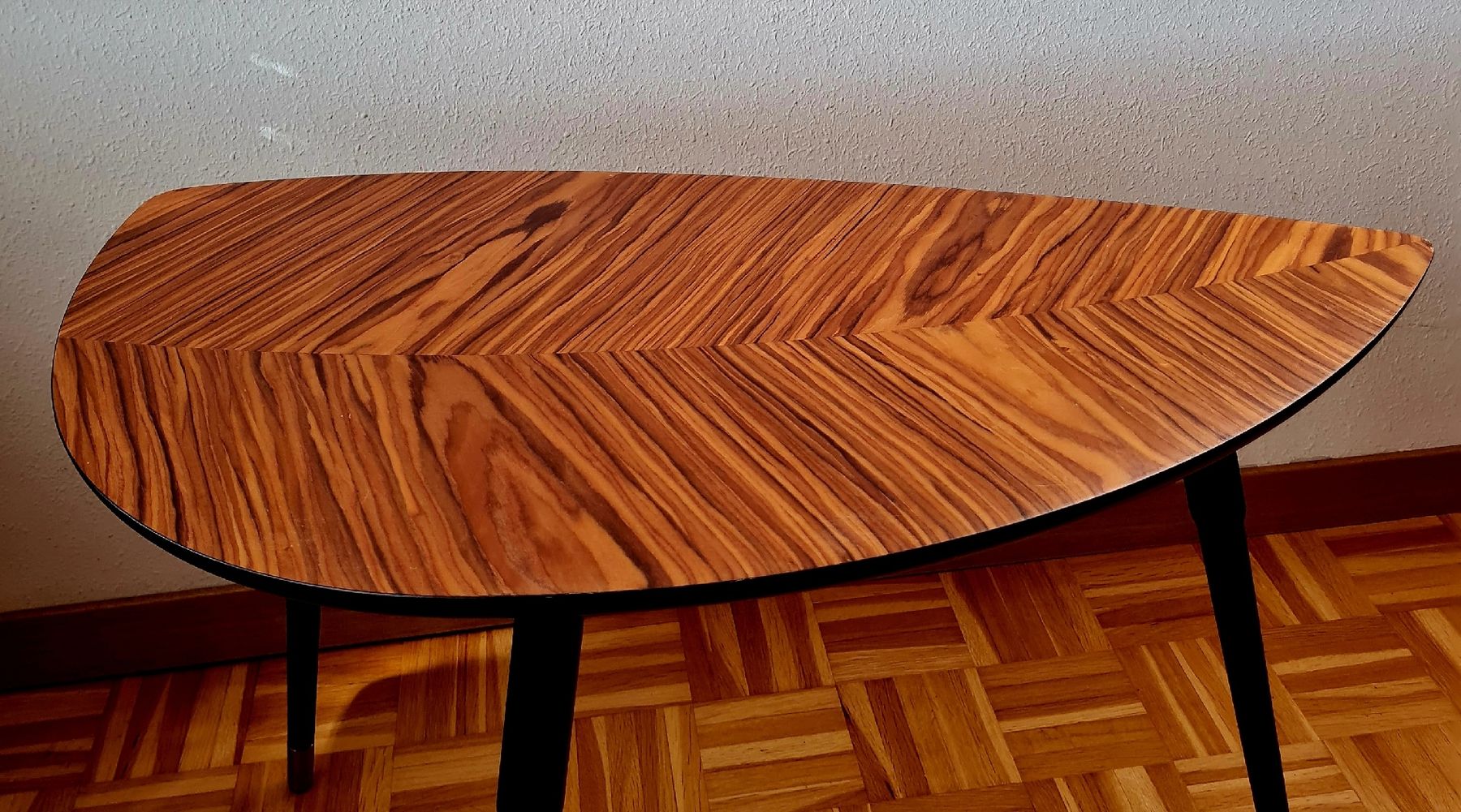 Tables: Beistelltisch - Couchtisch  – D'occasion à Maur par Tashi010 1