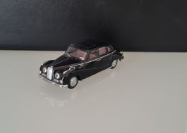 Altes BMW 502 Modellauto 1:43