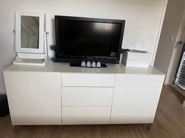 Moderne Kommode / Sideboard in Weiss  Viel Stauraum