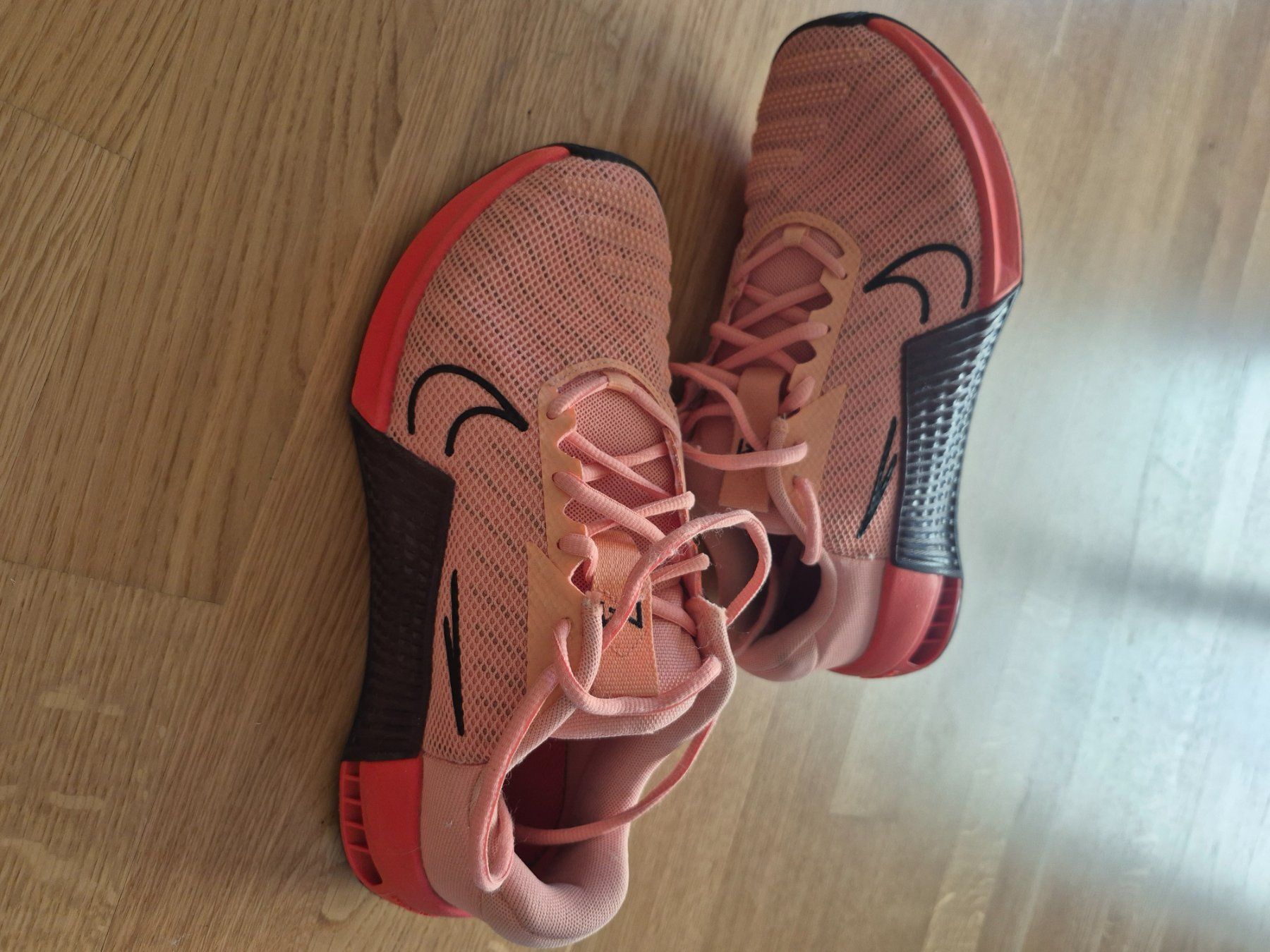 Nike Chaussures hommes: Baskets Nike Performance – D'occasion à Petit-Lancy par ka_lak