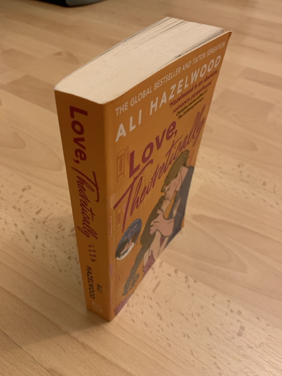 Bücher: Love, Theoretically by Ali Hazelwood – Neu (gemäss Beschreibung) aus St. Gallen von cok_g5gn 2