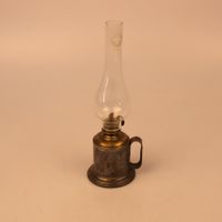 Antike Petroleumlampe