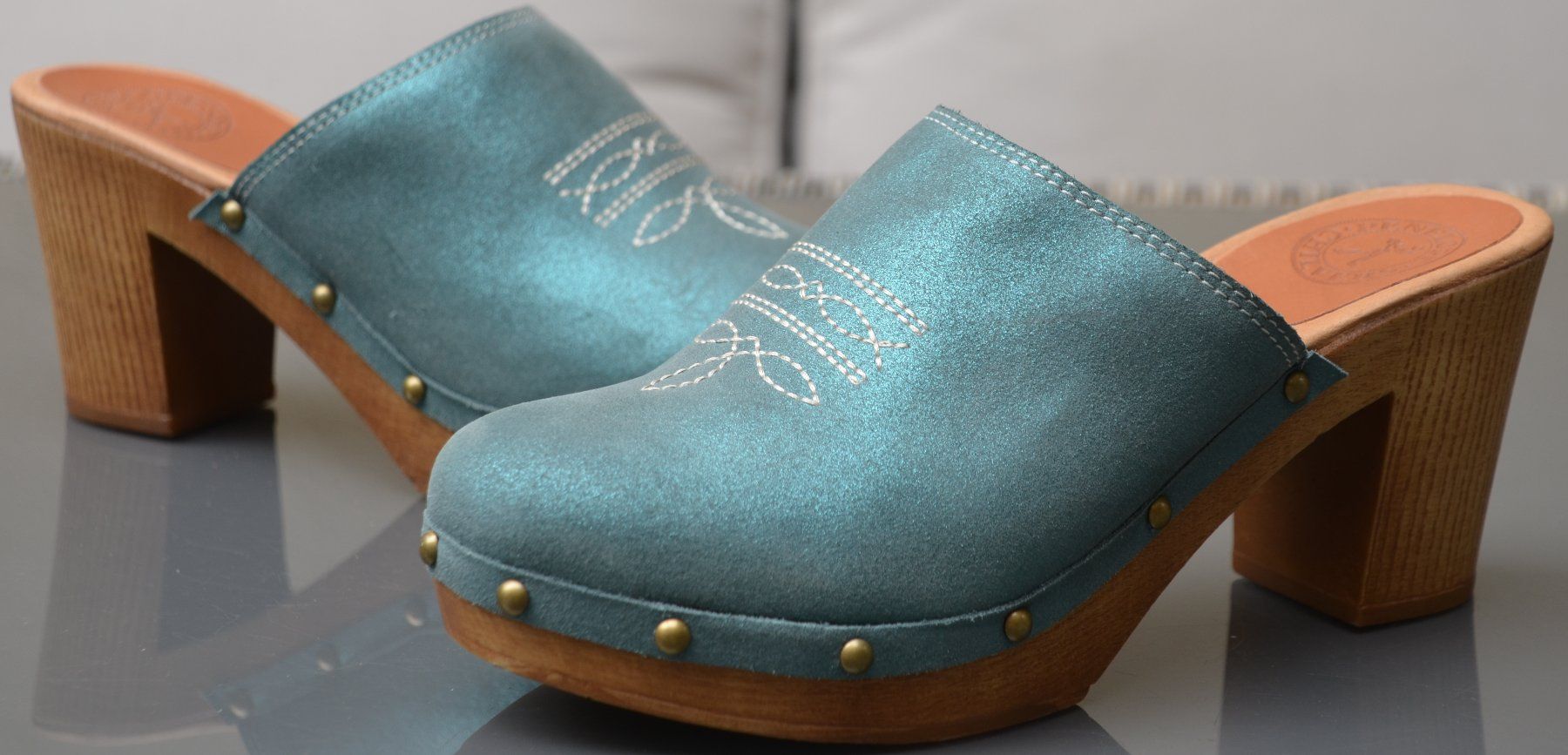 Penelope Chilvers Scarpe da donna: Penelope Chilvers Clogs / Sabot 39 – Nuovo (secondo la descrizione) da Collonges venduto da arashee 4