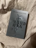 Mona Kasten „Haunted Reign“ Band 2 der Reihe mit Farbschnitt