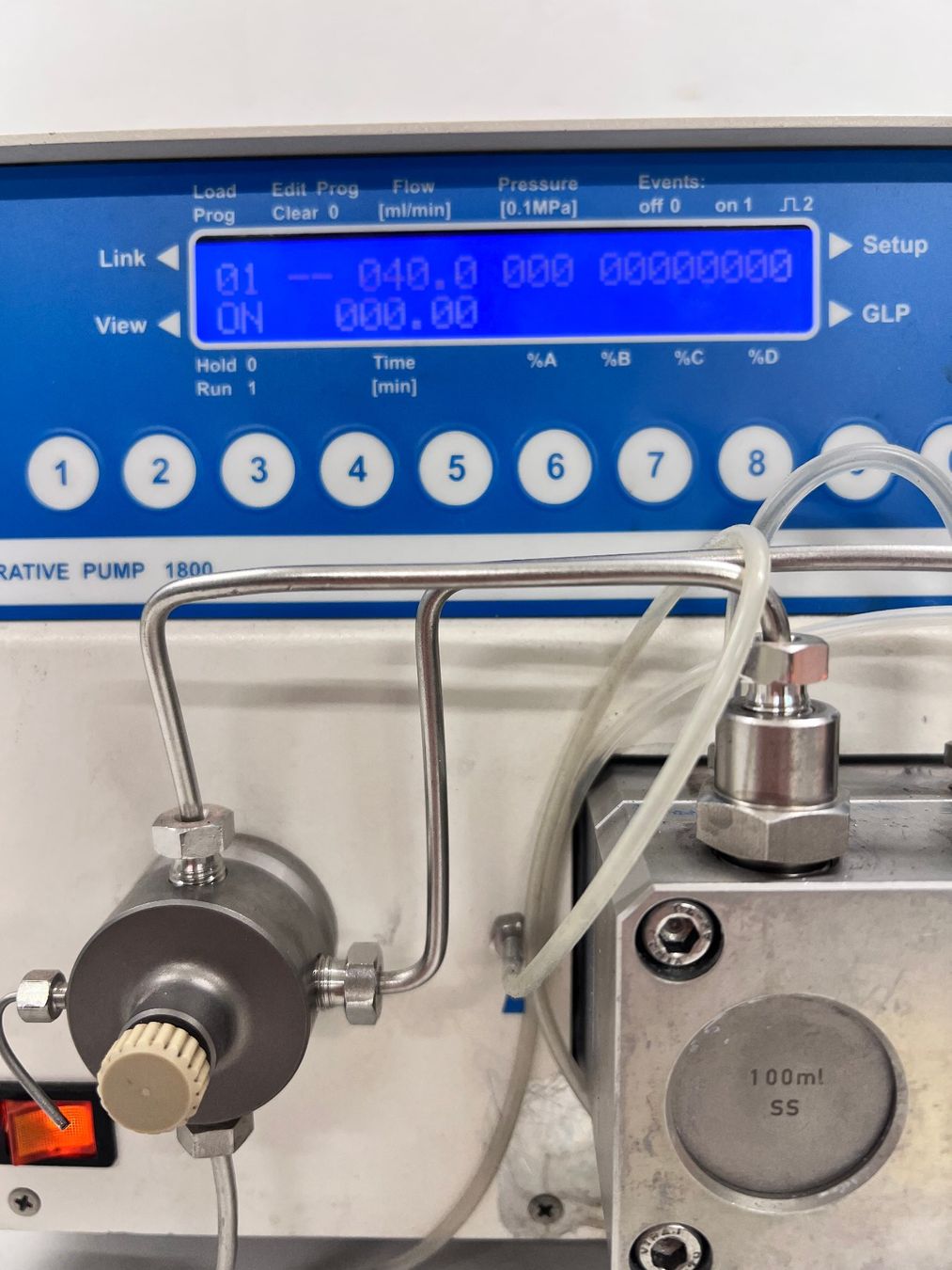 Accessori da laboratorio: Knauer Preparative HPLC Pumpe 1800 – Usato da Niederdorf venduto da LeptonAG_Labor 4