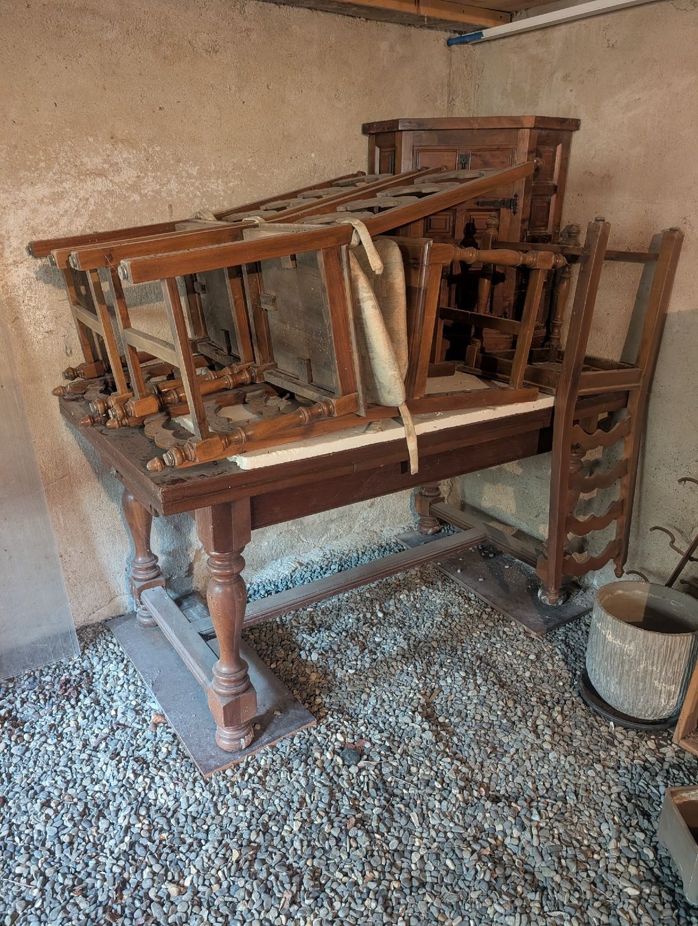 Tavoli: Tisch und 5 Stühle – Usato da Bern venduto da mooch_78 1