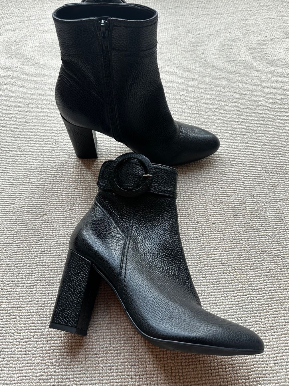 Damenschuhe: Bottines noires cuir pointure 37 comme neuves – Gebraucht aus Vevey von lua_vb2w
