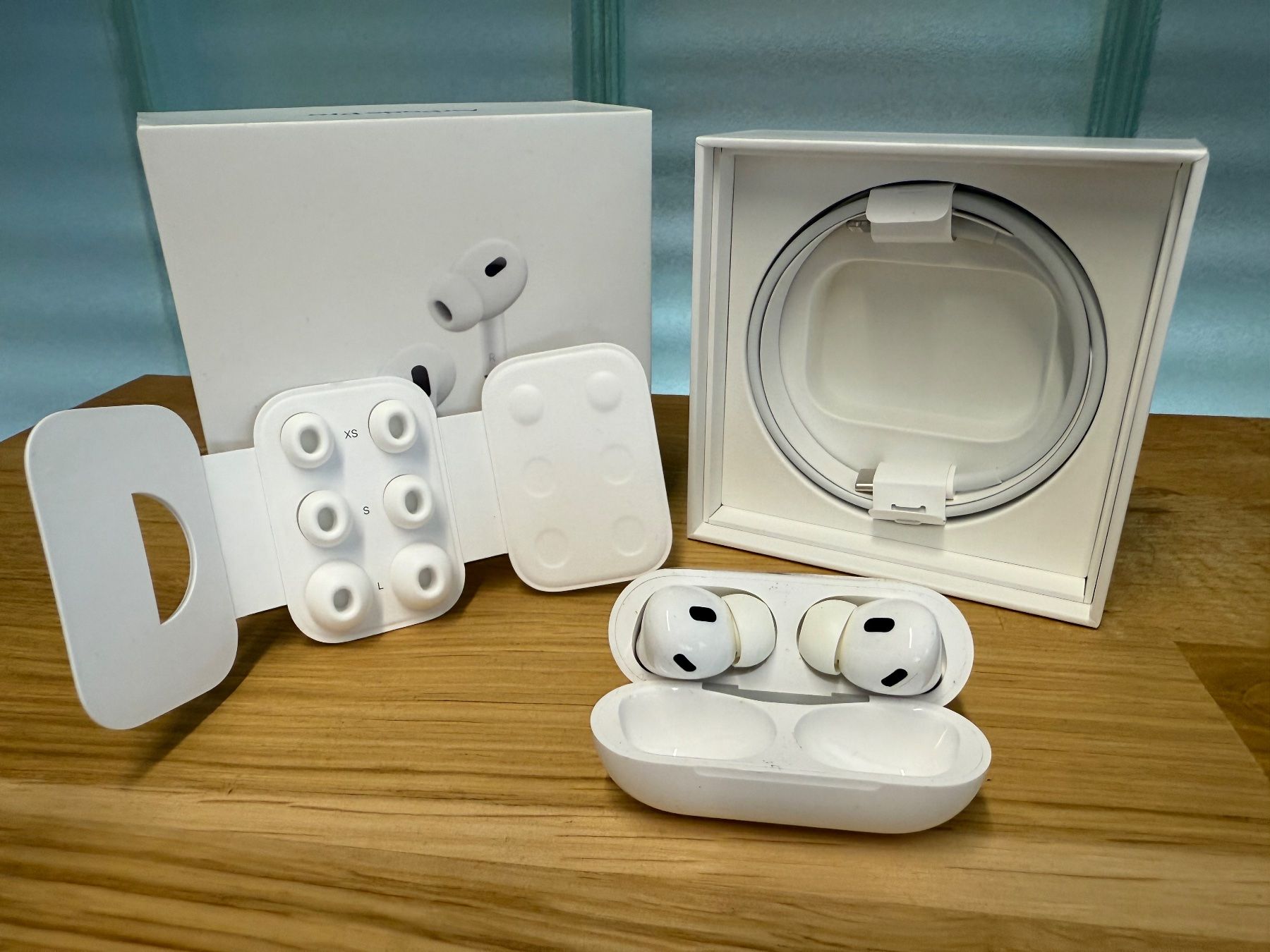 【訳あり】AirPodsPro 第2世代/Ligtning <No.2908> 訳あり】AirPodsPro 第2世代/Ligtning <No.2908> 訳あり】AirPodsPro