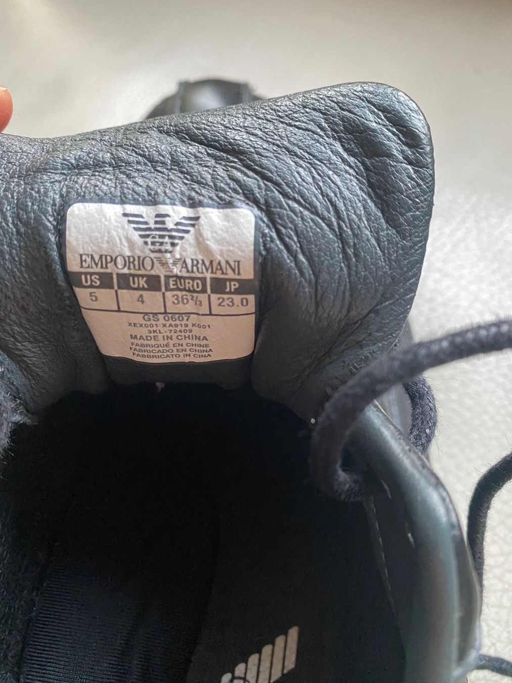 Armani Damenschuhe: Emporio Armani ft Mizuno leather snicker – Gebraucht aus Zürich von Yuece 6
