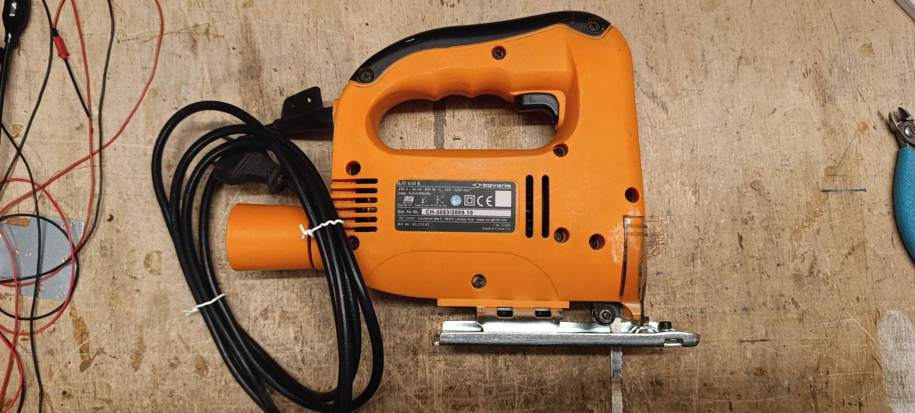 Alle Werkzeuge: PendelHub Stichsäge Bavaria BJS 650 Watt – Gebraucht aus Grellingen von Antares-BL 1