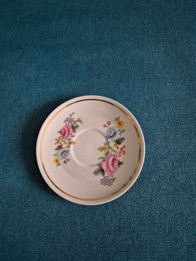 Tassen: Mocca Tasse mit Blumen Dekor – Gebraucht aus Embrach von wernici 3