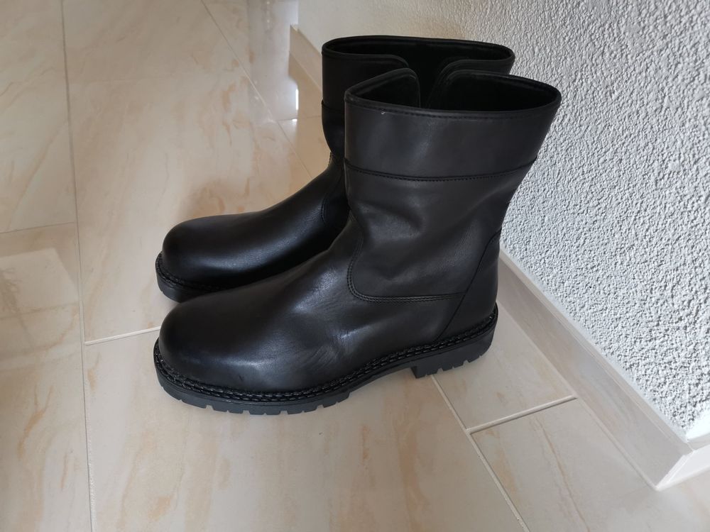 Produktbild von Generisch Schneestiefel Herren Wasserdicht, Winterschuhe Herren Warm, Arbeitsschuhe Rutschfest Sicherheitsschuhe Bequeme Fitnessschuhe Einfarbig