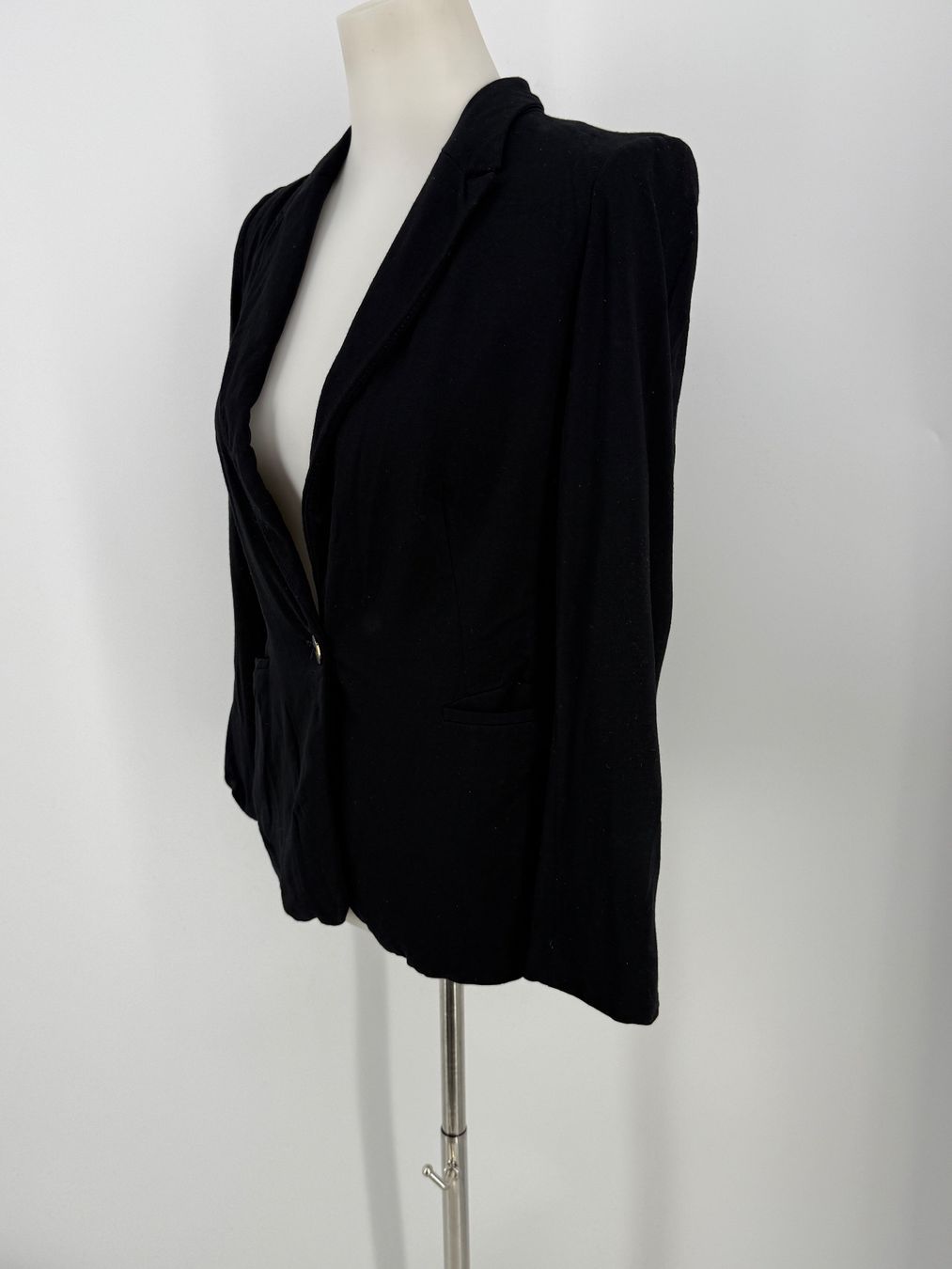 Zara Giacche: Schwarzer Jersey Blazer Gr. M von Zara – Usato da Auenstein venduto da moin. 1