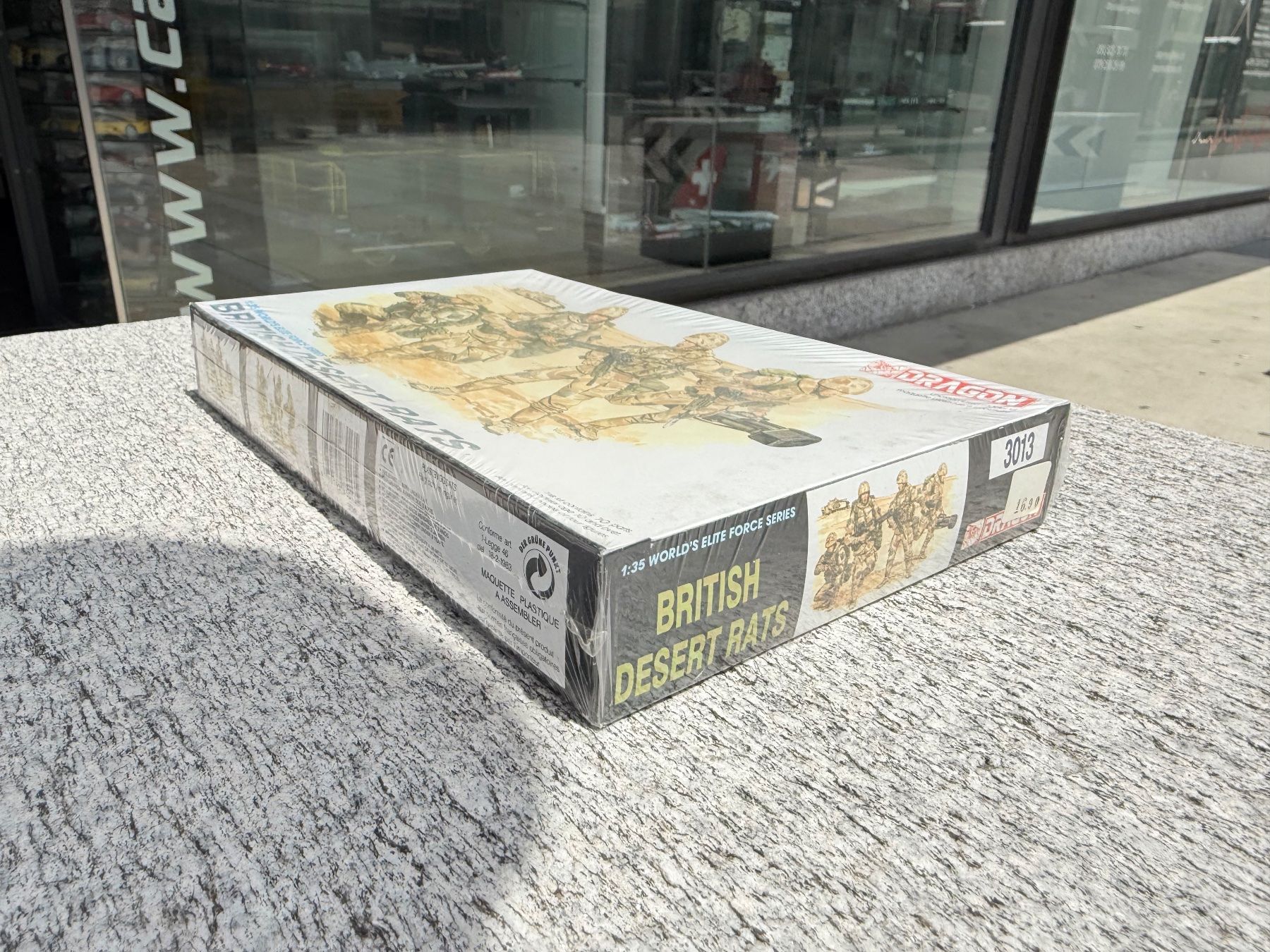 Kit di modellismo & Modellini statici: Dragon 3013 1:35 British desire rats – Nuovo e nell'imballaggio originale da Chiasso venduto da Carrara-Modellismo 3